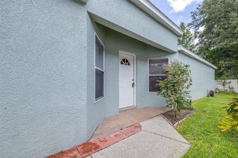 House in Wesley Chapel, Florida 3 bedrooms, 156.08 sq.m. № 1765540 - photo 4
