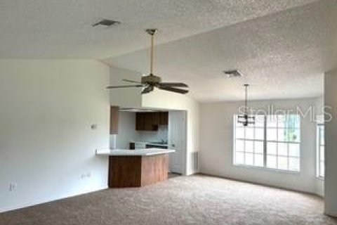 Casa en venta en Spring Hill, Florida, 3 dormitorios, 120.59 m2 № 1879279 - foto 3