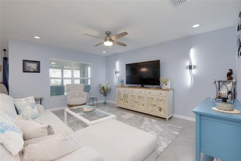 Casa en venta en Palmetto, Florida, 3 dormitorios, 151.9 m2 № 2427231 - foto 11