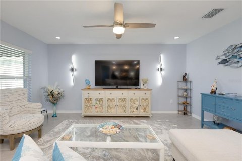 Casa en venta en Palmetto, Florida, 3 dormitorios, 151.9 m2 № 2427231 - foto 16