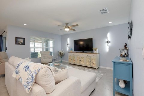 Casa en venta en Palmetto, Florida, 3 dormitorios, 151.9 m2 № 2427231 - foto 18