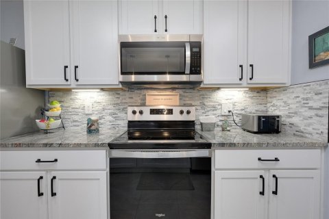 Casa en venta en Palmetto, Florida, 3 dormitorios, 151.9 m2 № 2427231 - foto 19