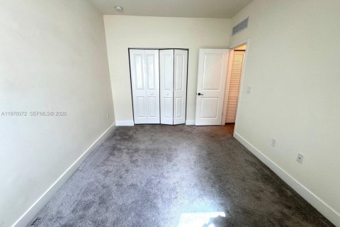 Adosado en venta en Doral, Florida, 3 dormitorios, 149.57 m2 № 2044465 - foto 25