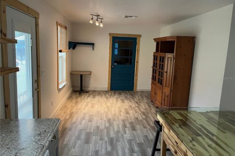 House in Floral City, Florida 3 bedrooms, 117.61 sq.m. № 1554749 - photo 5
