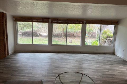House in Floral City, Florida 3 bedrooms, 117.61 sq.m. № 1554749 - photo 9
