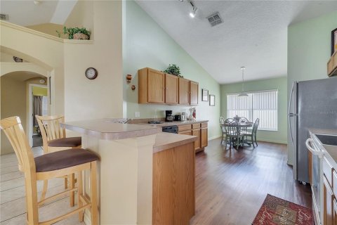 House in Clermont, Florida 4 bedrooms, 169.27 sq.m. № 1631647 - photo 4