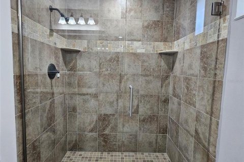 Casa en alquiler en Kissimmee, Florida, 3 dormitorios, 126.72 m2 № 1826986 - foto 19