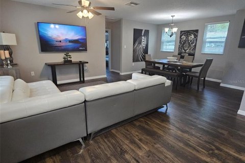 Casa en alquiler en Kissimmee, Florida, 3 dormitorios, 126.72 m2 № 1826986 - foto 4