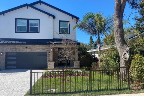 Villa ou maison à vendre à Dunedin, Floride: 5 chambres, 278.71 m2 № 1555239 - photo 1