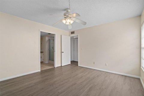 Copropriété à vendre à Tampa, Floride: 2 chambres, 110.65 m2 № 2102234 - photo 22