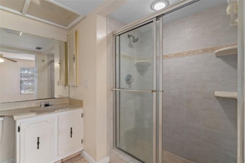Copropriété à vendre à Tampa, Floride: 2 chambres, 110.65 m2 № 2102234 - photo 24