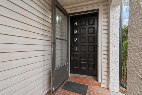 Copropriété à vendre à Tampa, Floride: 2 chambres, 110.65 m2 № 2102234 - photo 4