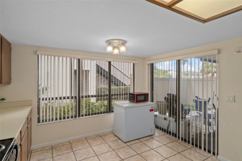 Copropriété à vendre à Tampa, Floride: 2 chambres, 110.65 m2 № 2102234 - photo 18