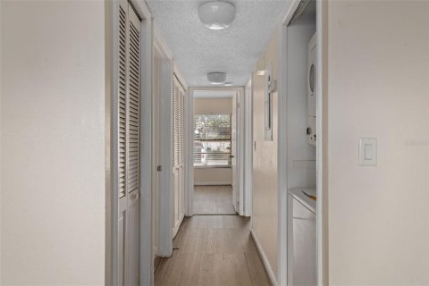 Copropriété à vendre à Tampa, Floride: 2 chambres, 110.65 m2 № 2102234 - photo 19