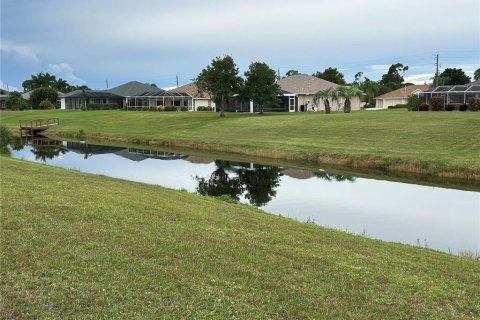 Villa ou maison à vendre à Rotonda, Floride: 3 chambres, 161.37 m2 № 2398972 - photo 21