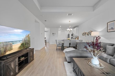 Casa en alquiler en Bradenton, Florida, 2 dormitorios, 134.89 m2 № 1734076 - foto 17