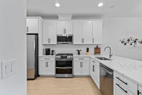 Casa en alquiler en Bradenton, Florida, 2 dormitorios, 134.89 m2 № 1734076 - foto 6
