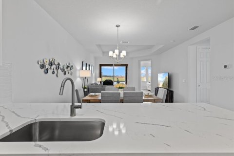 Casa en alquiler en Bradenton, Florida, 2 dormitorios, 134.89 m2 № 1734076 - foto 9