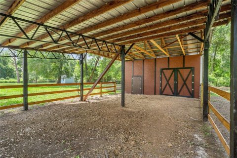Купить виллу или дом в Трентон, Флорида 7 комнат, 179.12м2, № 2232095 - фото 12