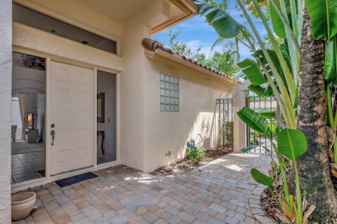 House in West Palm Beach, Florida 3 bedrooms, 187.66 sq.m. № 2190679 - photo 6