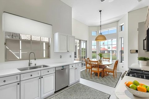 House in West Palm Beach, Florida 3 bedrooms, 187.66 sq.m. № 2190679 - photo 27