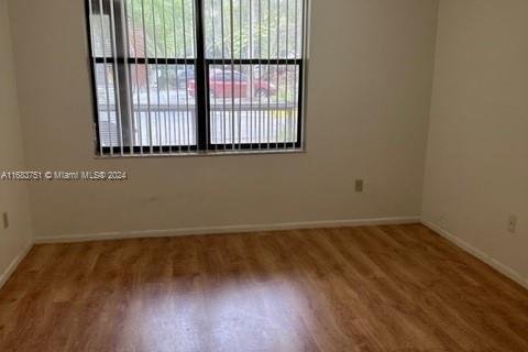 Copropriété à vendre à Pompano Beach, Floride: 3 chambres, 107.77 m2 № 2012605 - photo 6