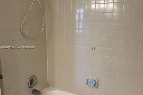 Copropriété à vendre à Pompano Beach, Floride: 3 chambres, 107.77 m2 № 2012605 - photo 17