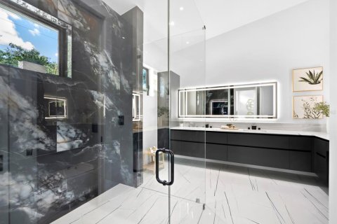 Villa ou maison à vendre à Sarasota, Floride: 4 chambres, 393.07 m2 № 2425205 - photo 21