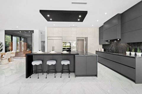 Villa ou maison à vendre à Sarasota, Floride: 4 chambres, 393.07 m2 № 2425205 - photo 12