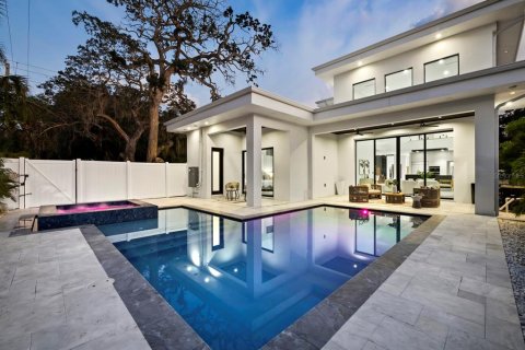 Villa ou maison à vendre à Sarasota, Floride: 4 chambres, 393.07 m2 № 2425205 - photo 10