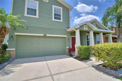 House in Plant City, Florida 4 bedrooms, 270.25 sq.m. № 1765406 - photo 6