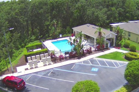 House in Plant City, Florida 4 bedrooms, 270.25 sq.m. № 1765406 - photo 7