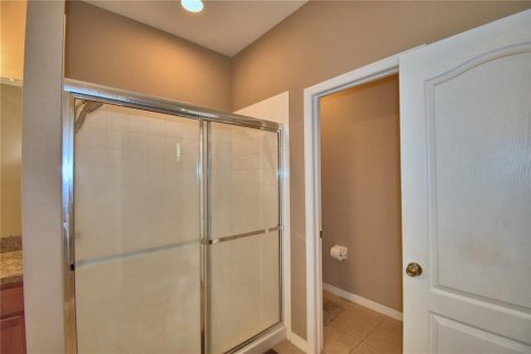 House in Plant City, Florida 4 bedrooms, 270.25 sq.m. № 1765406 - photo 26