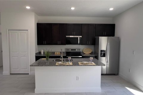 Casa en alquiler en Citrus Springs, Florida, 4 dormitorios, 146.79 m2 № 1910227 - foto 8