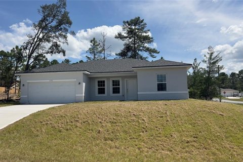 Casa en alquiler en Citrus Springs, Florida, 4 dormitorios, 146.79 m2 № 1910227 - foto 1
