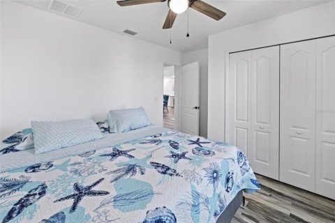 House in Hernando Beach, Florida 3 bedrooms, 114.73 sq.m. № 1568532 - photo 16