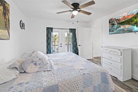 House in Hernando Beach, Florida 3 bedrooms, 114.73 sq.m. № 1568532 - photo 11