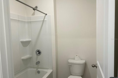 Villa ou maison à louer à Bradenton, Floride: 5 chambres, 242.01 m2 № 2213387 - photo 27