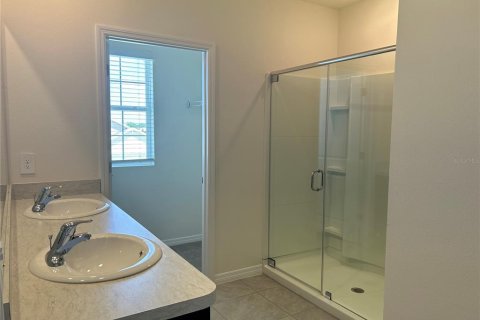 Villa ou maison à louer à Bradenton, Floride: 5 chambres, 242.01 m2 № 2213387 - photo 20