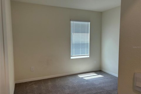 Villa ou maison à louer à Bradenton, Floride: 5 chambres, 242.01 m2 № 2213387 - photo 16