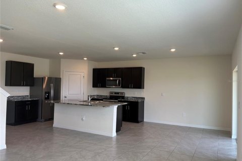 Villa ou maison à louer à Bradenton, Floride: 5 chambres, 242.01 m2 № 2213387 - photo 14