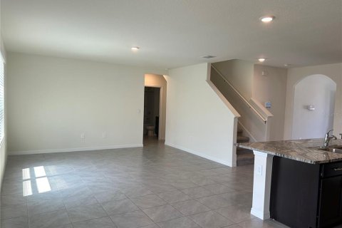 Villa ou maison à louer à Bradenton, Floride: 5 chambres, 242.01 m2 № 2213387 - photo 13