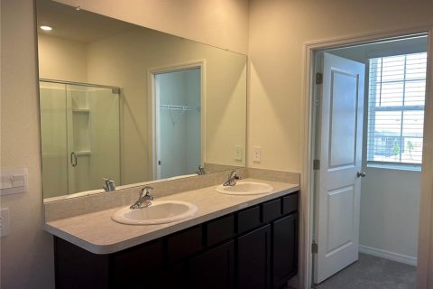Villa ou maison à louer à Bradenton, Floride: 5 chambres, 242.01 m2 № 2213387 - photo 22