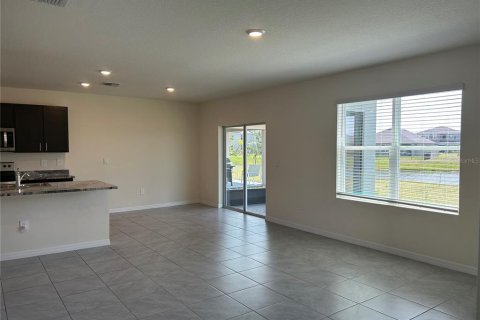 Villa ou maison à louer à Bradenton, Floride: 5 chambres, 242.01 m2 № 2213387 - photo 18