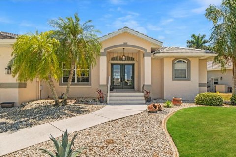 Casa en venta en Punta Gorda, Florida, 3 dormitorios, 187.85 m2 № 1915268 - foto 3