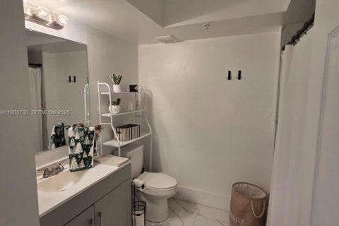 Copropriété à louer à Pembroke Pines, Floride: 2 chambres, 101.36 m2 № 1992034 - photo 26