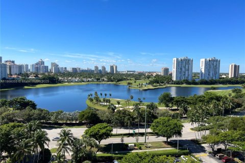 Condominio en alquiler en Aventura, Florida, 2 dormitorios, 94.95 m2 № 1928062 - foto 1