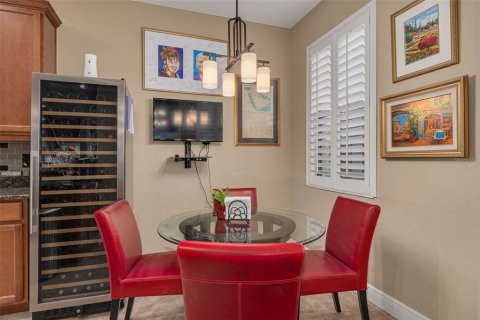 Townhouse in Palm Harbor, Florida 3 bedrooms, 209.03 sq.m. № 1844633 - photo 12