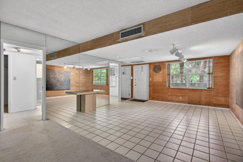 Condo in Pompano Beach, Florida, 3 bedrooms  № 2182820 - photo 6