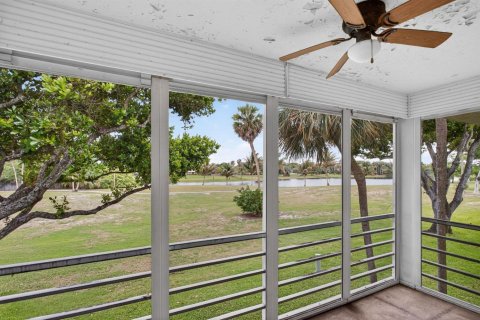 Condo in Pompano Beach, Florida, 3 bedrooms  № 2182820 - photo 26